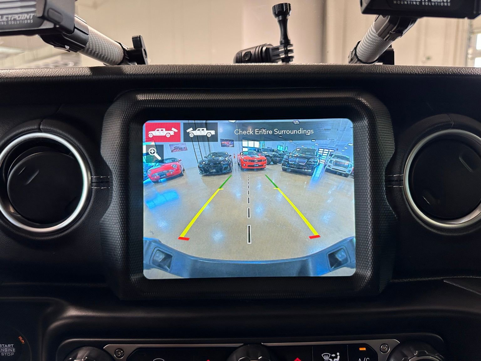 Used 2021 Jeep Gladiator Overland w/ Popular Equipment Package AWD/4WD image 36