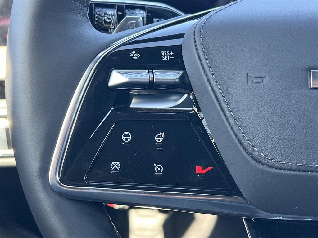 New 2026 Cadillac Lyriq V image 13