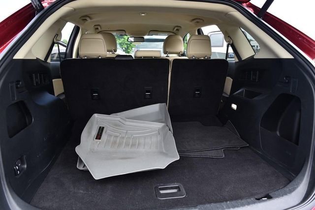 Used 2019 Ford Edge SEL w/ Equipment Group 201A FWD image 21