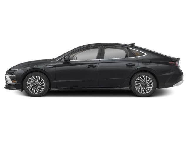 New 2026 Hyundai Sonata Limited FWD image 2