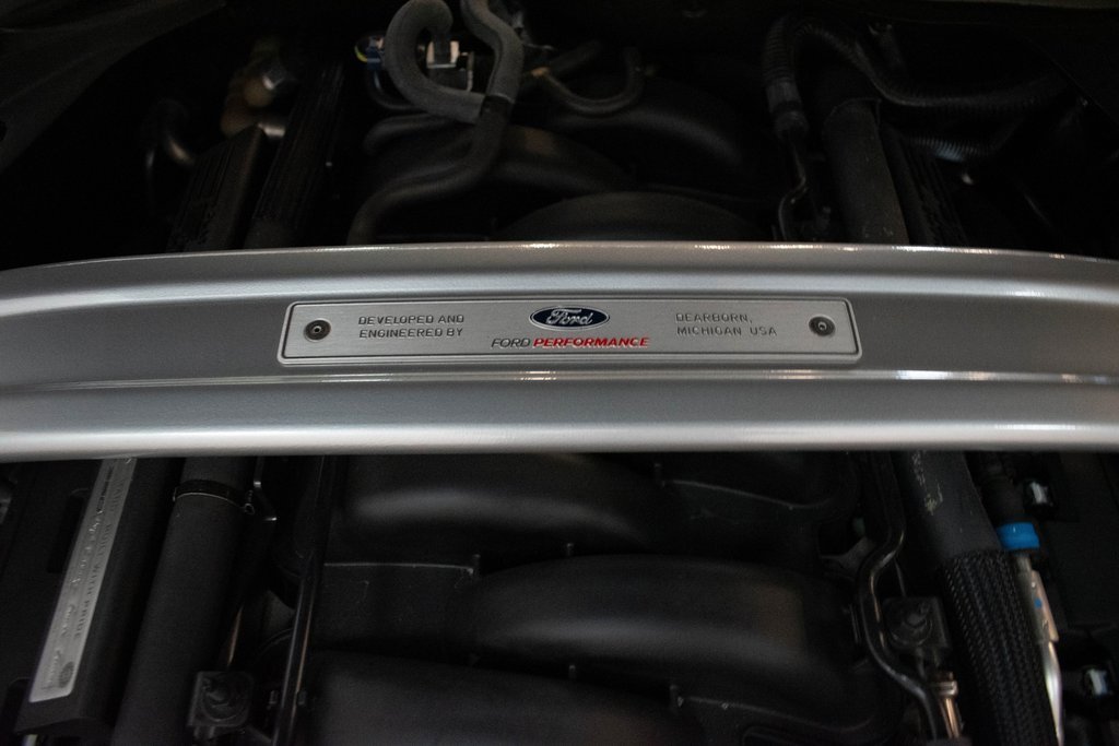 Used 2016 Ford Mustang Shelby GT350 w/ Technology Package image 12