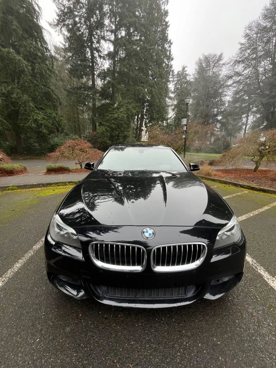 Used 2016 BMW 528i Sedan w/ M Sport