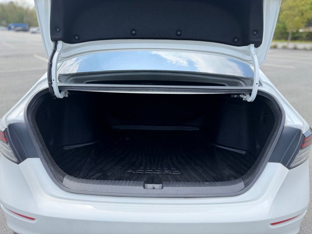 Used 2023 Honda Accord LX image 6