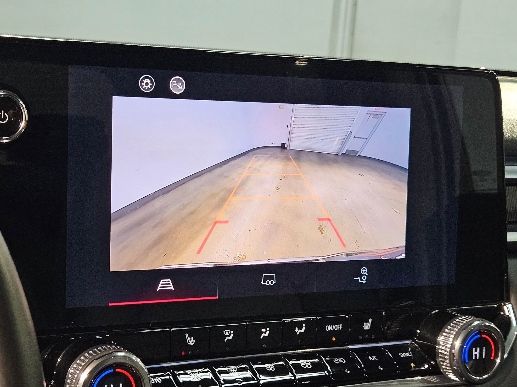 Used 2024 GMC Canyon Elevation w/ Elevation Premium Package image 30