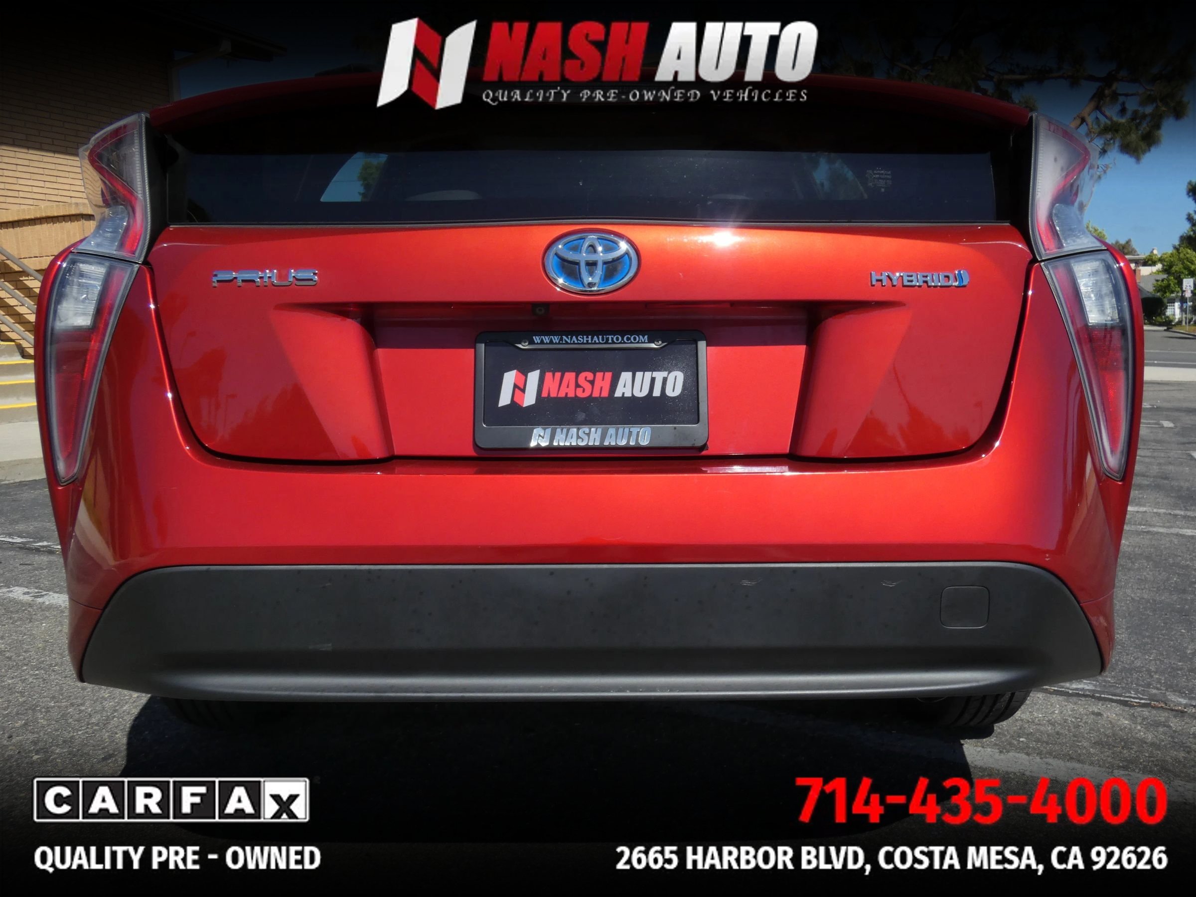 Used 2017 Toyota Prius Three w/ Carpet Mat Package FWD image 10