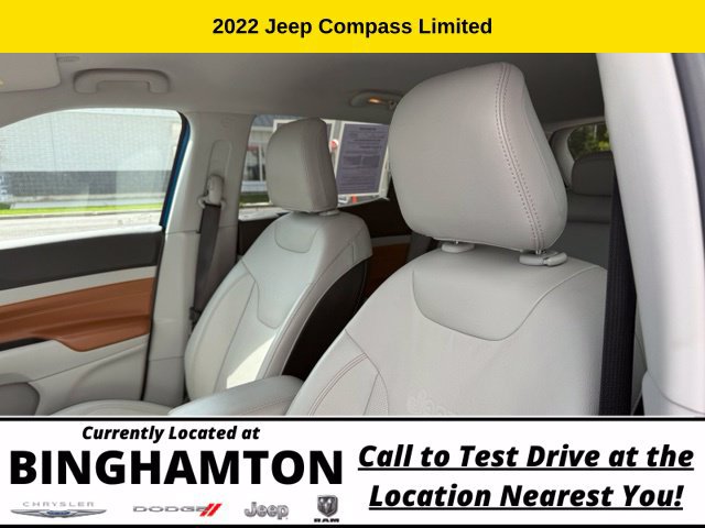 Used 2022 Jeep Compass Limited AWD/4WD image 10