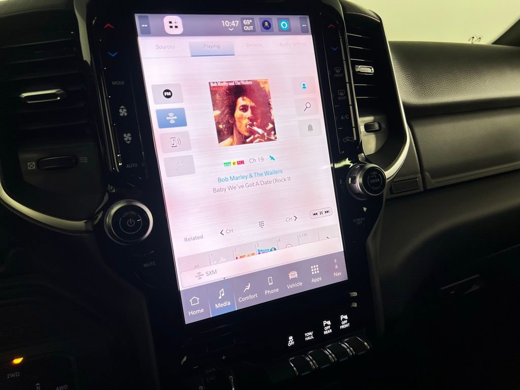 Used 2025 RAM 2500 Big Horn image 19