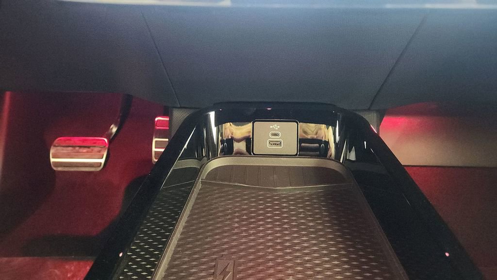 New 2025 Ford Mustang Mach-E Premium w/ Sport Appearance Package image 19