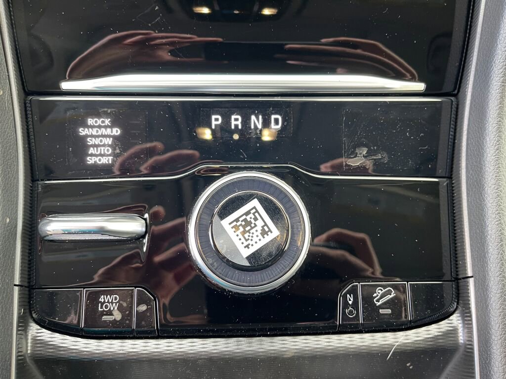 New 2024 Jeep Grand Cherokee Limited 4xe w/ Luxury Tech Group II image 21