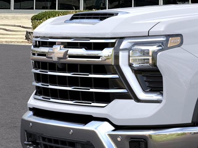New 2026 Chevrolet Silverado 3500 LTZ AWD/4WD image 13