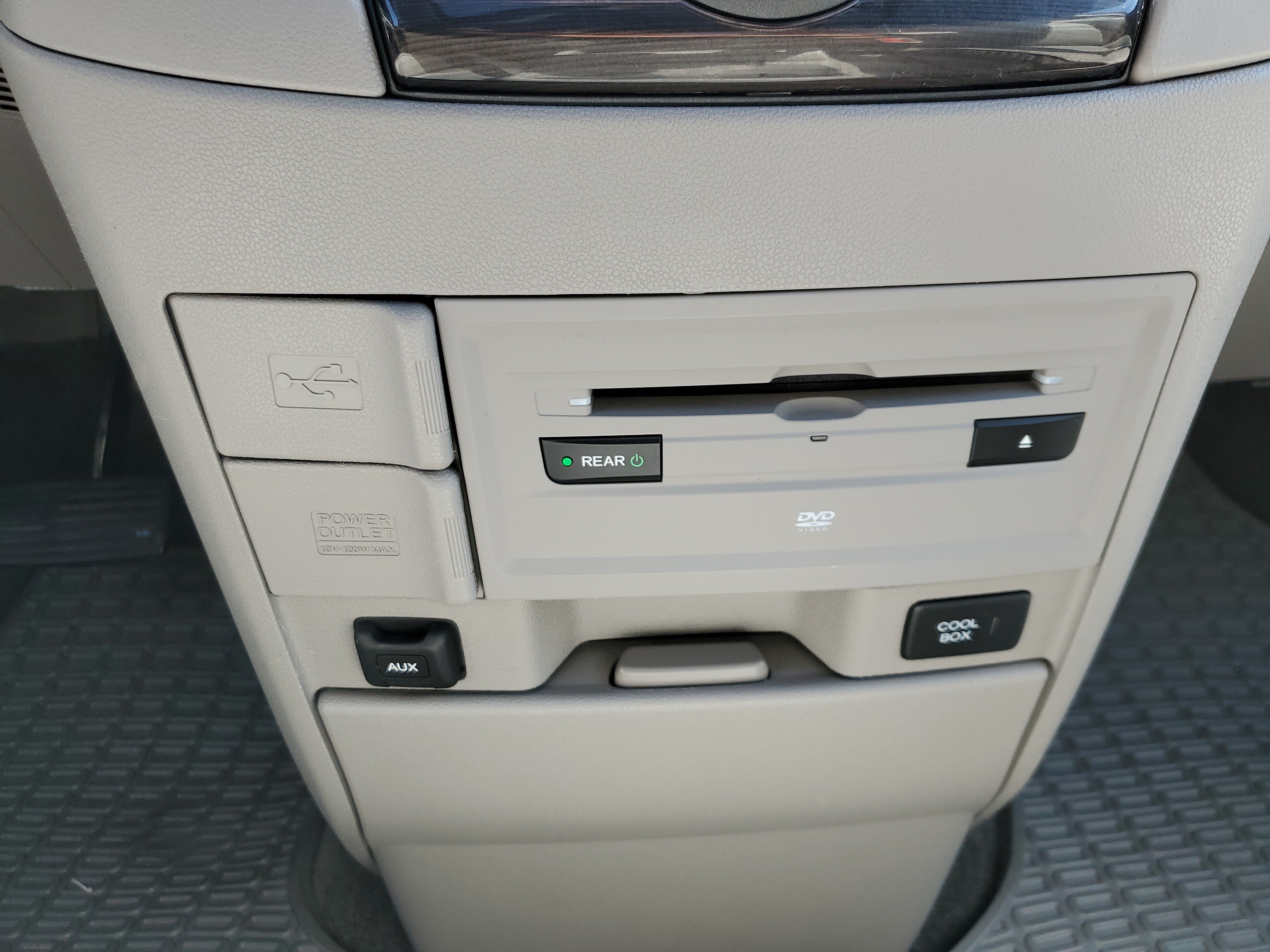 Used 2014 Honda Odyssey Touring image 21