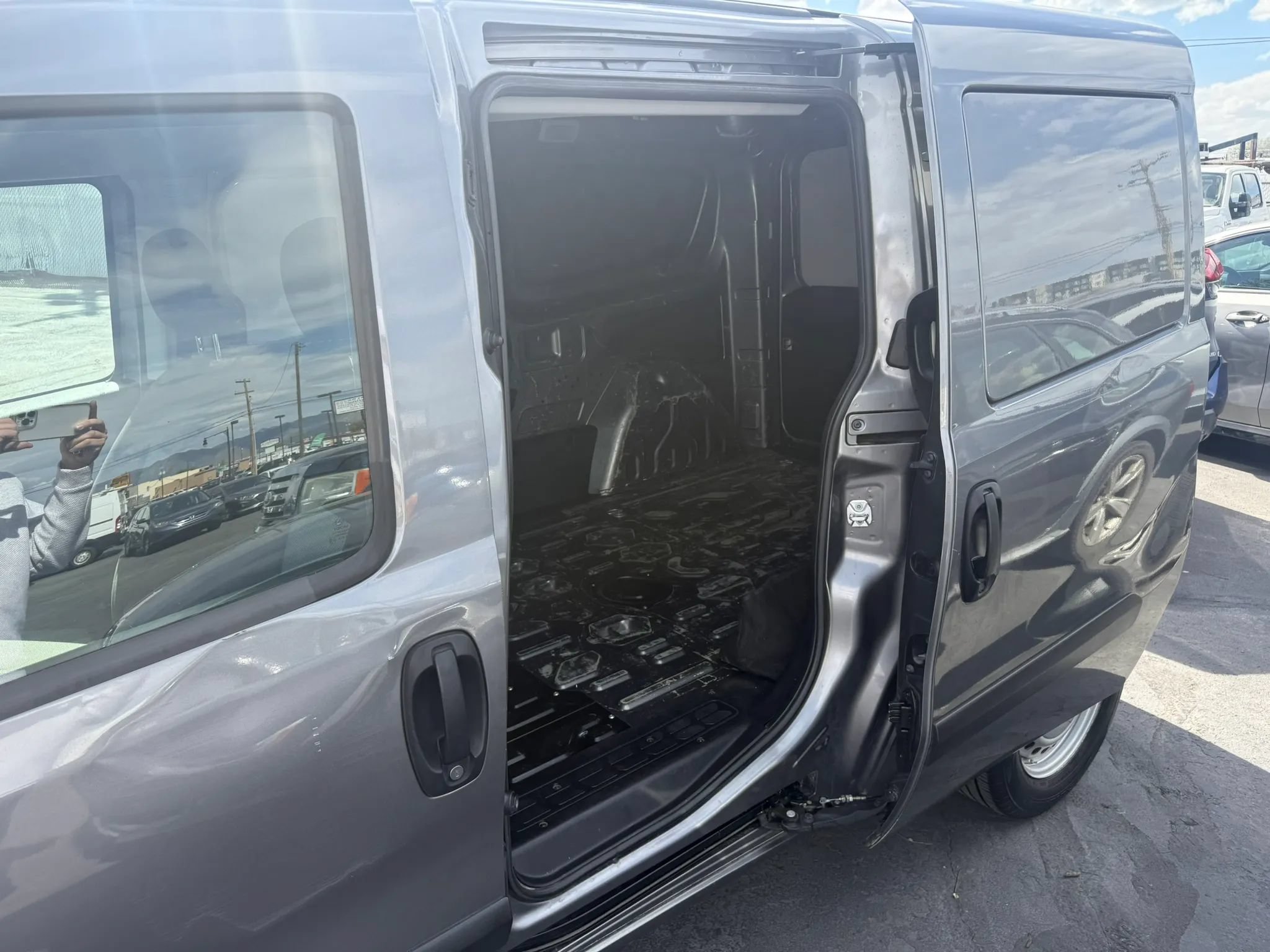 Used 2019 RAM ProMaster City Tradesman FWD image 12