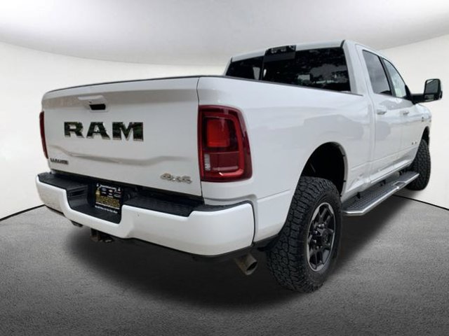 Used 2025 RAM 2500 Laramie AWD/4WD image 15