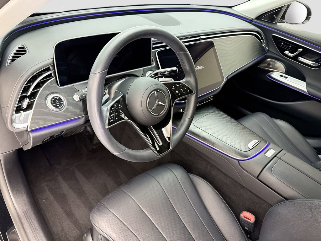 Certified 2024 Mercedes-Benz E 350 4MATIC Sedan image 9