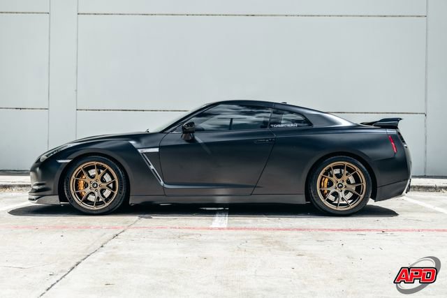 Used 2010 Nissan GT-R Premium AWD/4WD image 48