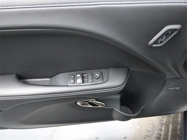 Used 2022 Dodge Challenger SRT Hellcat image 13