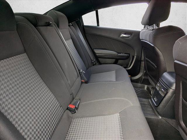 Used 2022 Dodge Charger R/T w/ Blacktop Package image 18