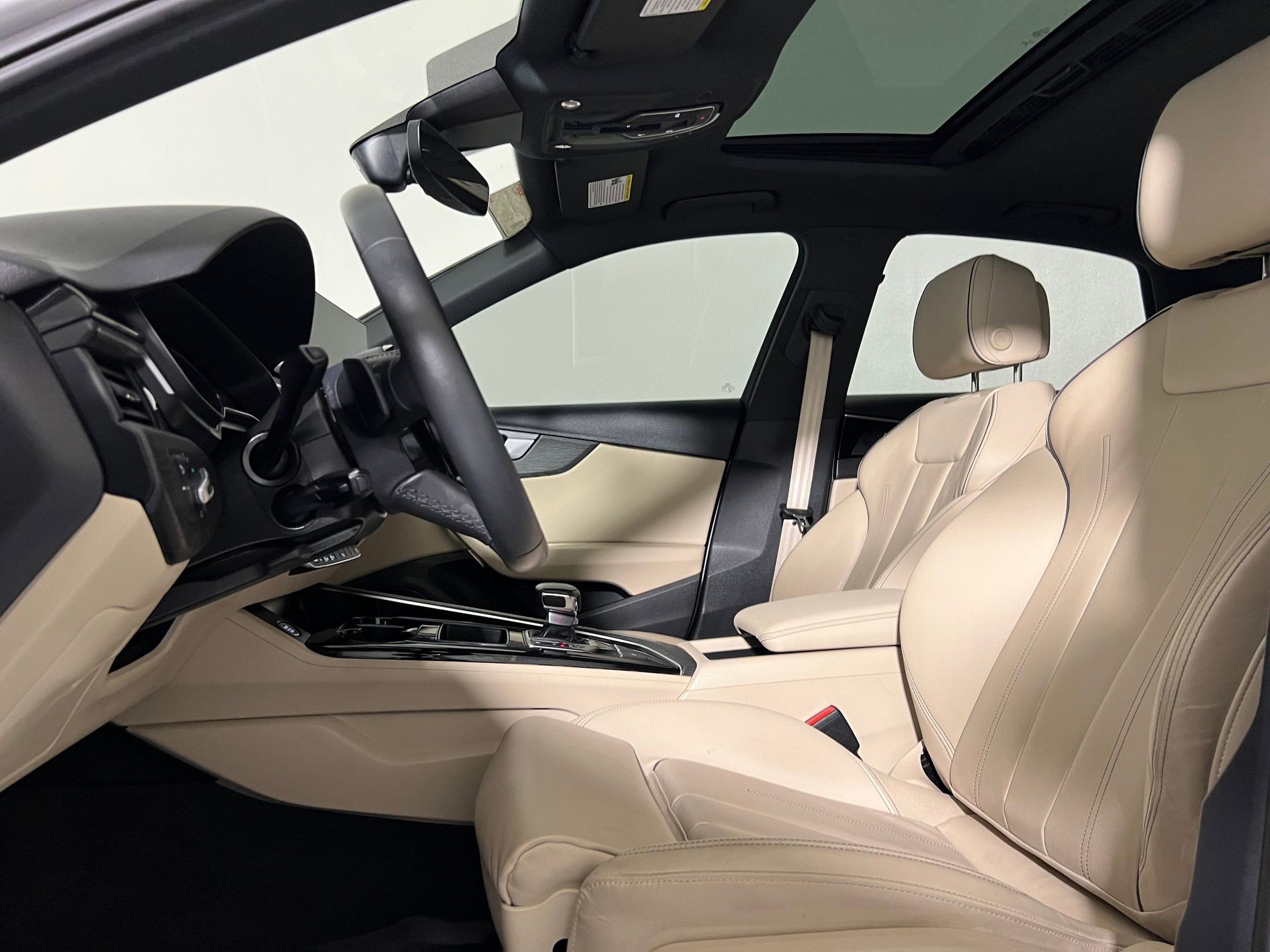 Used 2023 Audi A4 2.0T Premium image 14