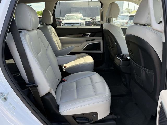Used 2020 Kia Telluride EX w/ EX Premium Package image 11