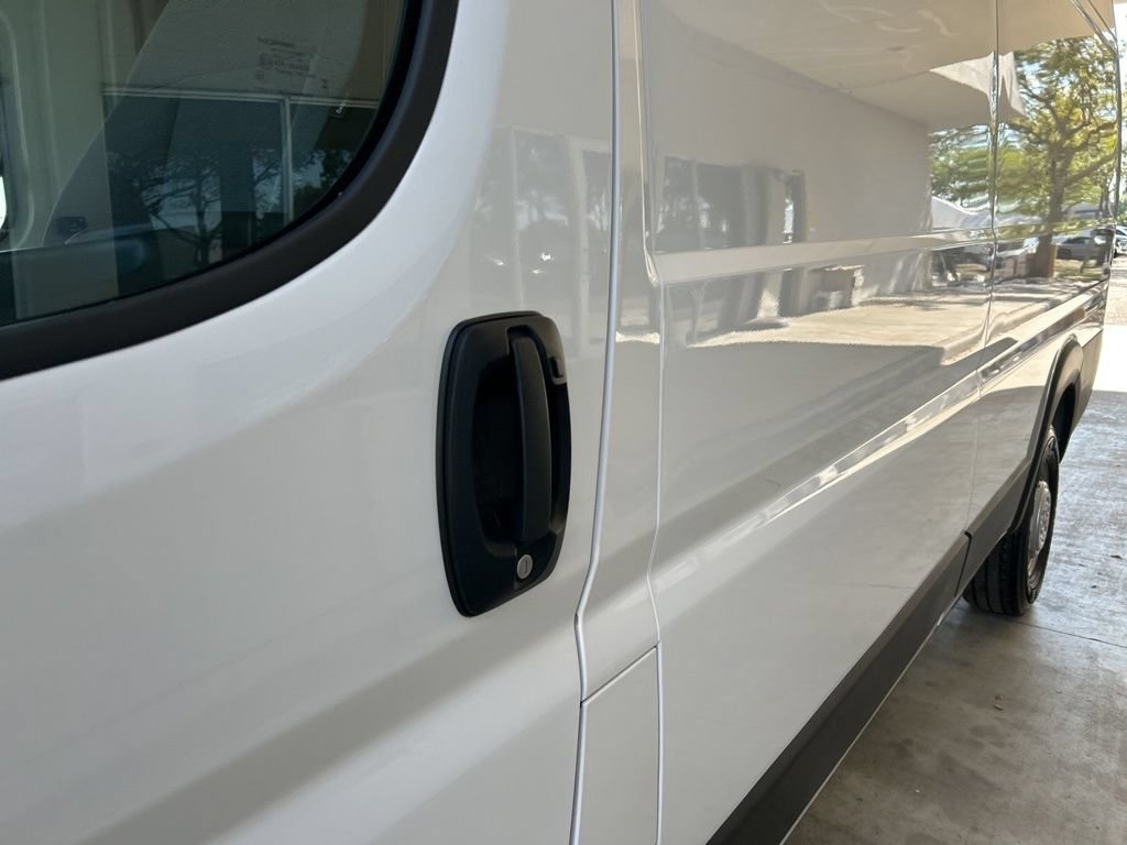 Used 2024 RAM ProMaster 3500 w/ Delivery Van Package FWD image 16