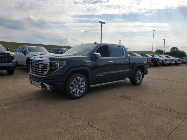New 2026 GMC Sierra 1500 Denali image 3