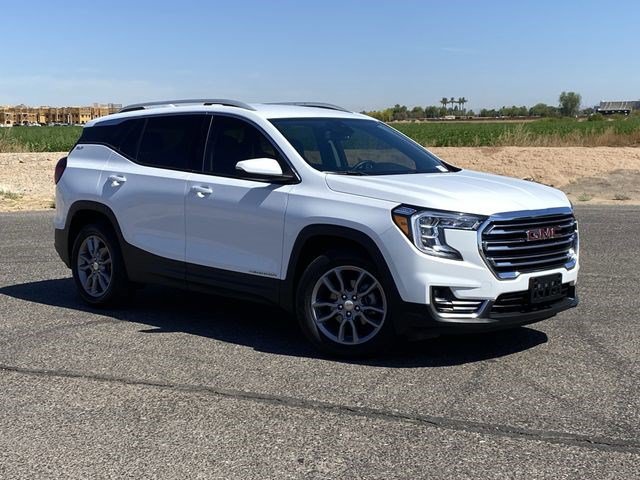 Used 2024 GMC Terrain SLT AWD/4WD image 34