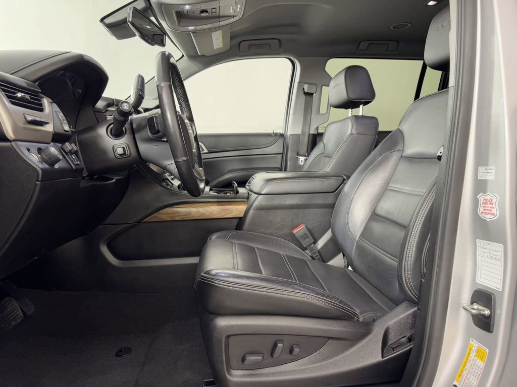 Used 2020 GMC Yukon XL Denali image 13