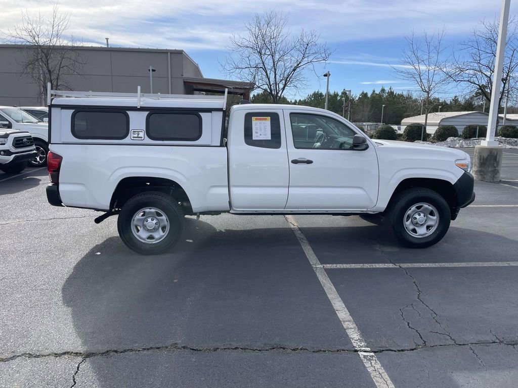 Used 2022 Toyota Tacoma SR image 12