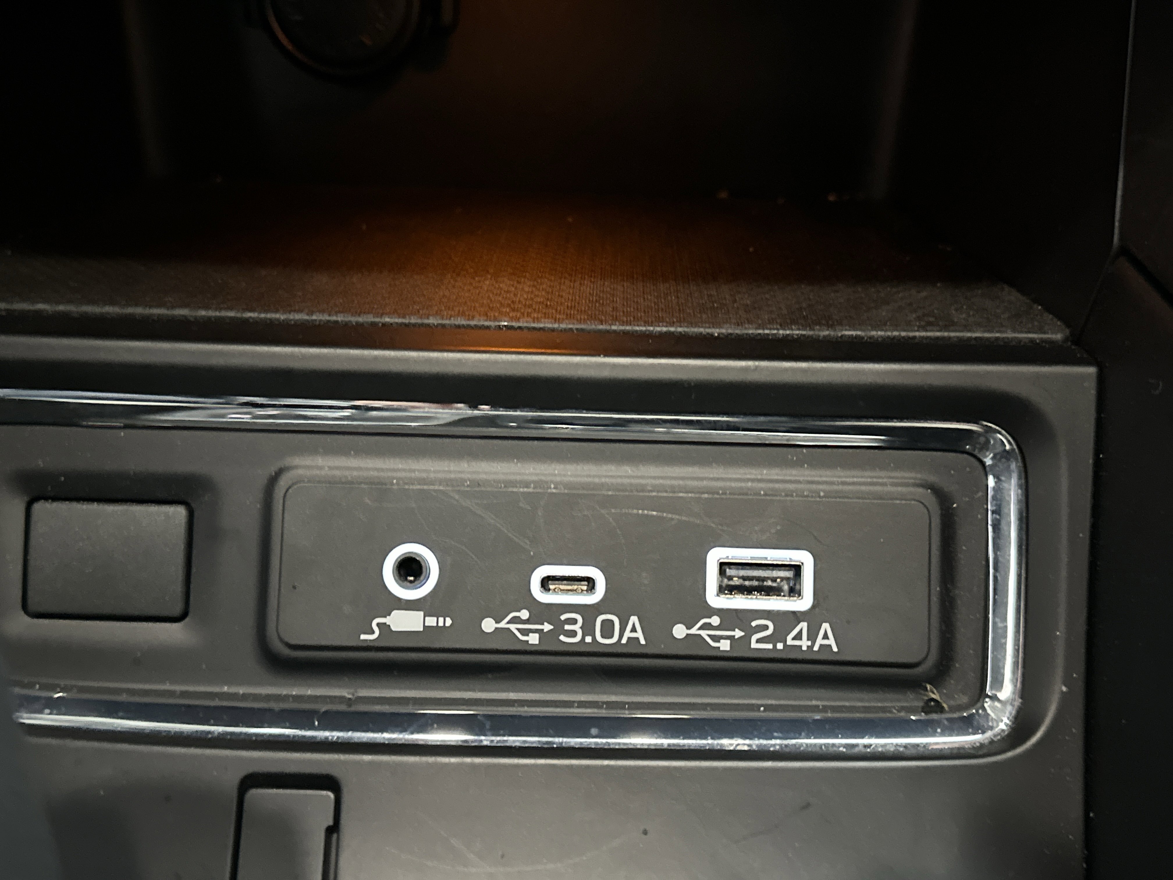 Certified 2025 Subaru Ascent Premium image 39