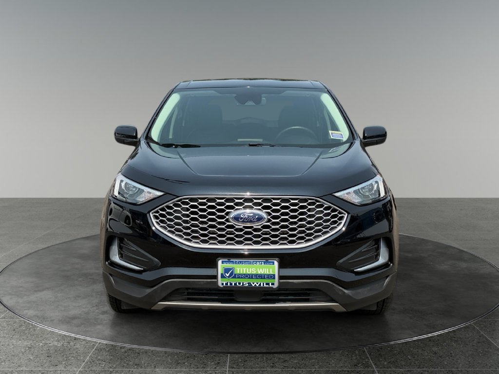 Used 2024 Ford Edge SEL AWD/4WD image 2
