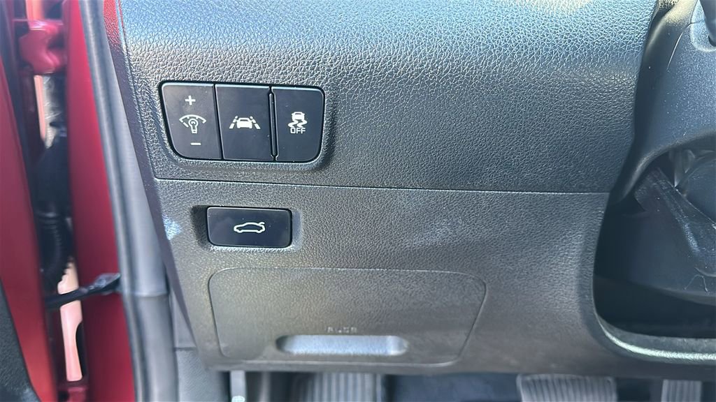 Used 2023 Kia K5 LXS image 20