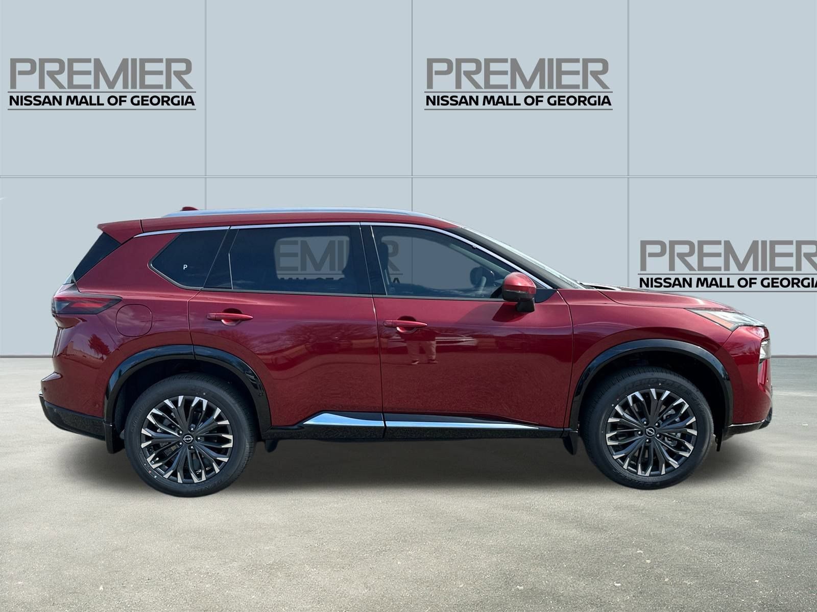 New 2026 Nissan Rogue Platinum w/ Tech Package AWD/4WD image 4