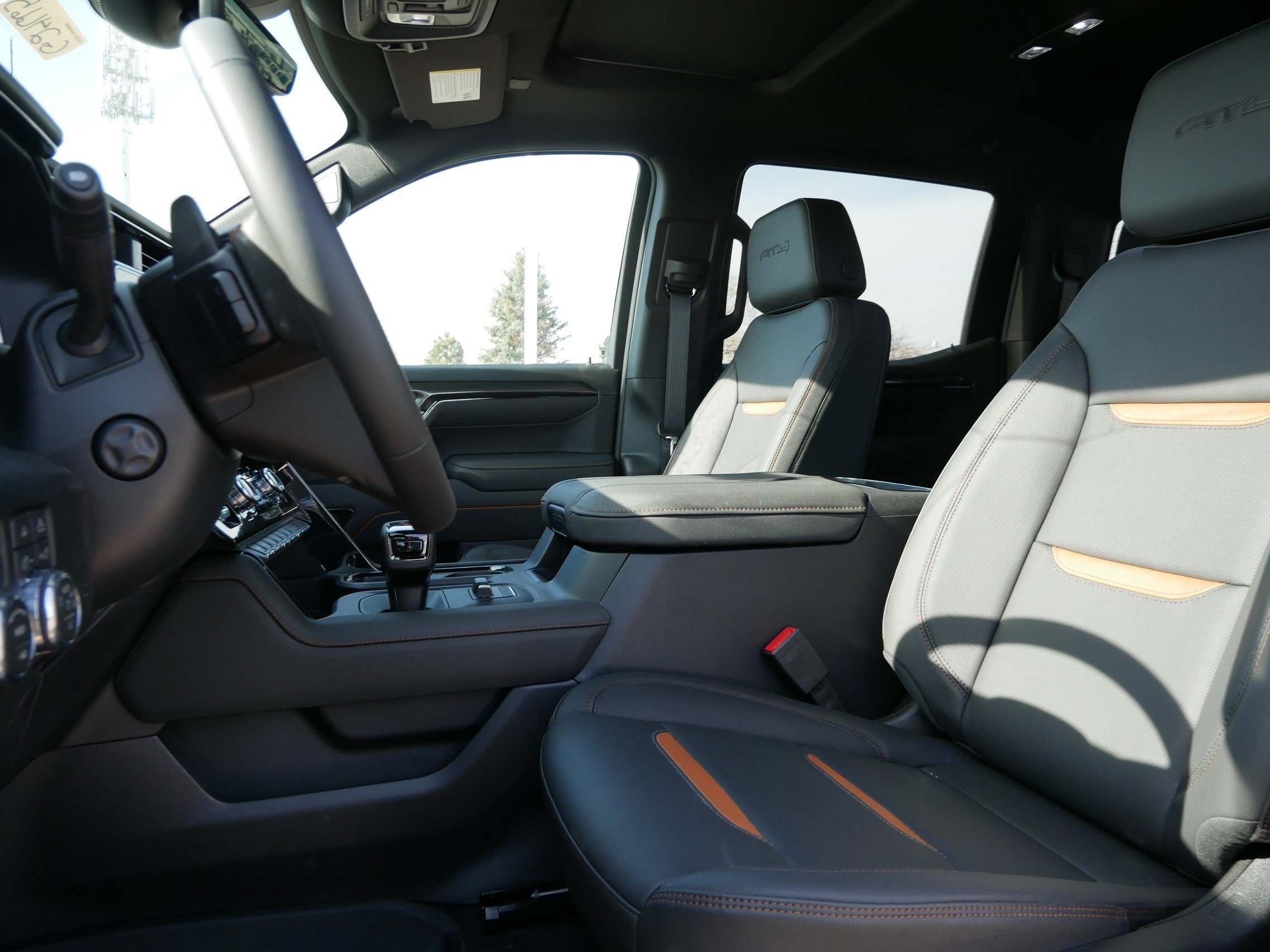 New 2026 GMC Sierra 1500 AT4 w/ Technology Package AWD/4WD image 4