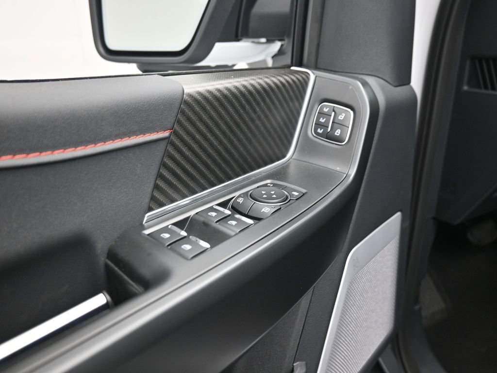 Used 2025 Ford F150 Raptor AWD/4WD image 10
