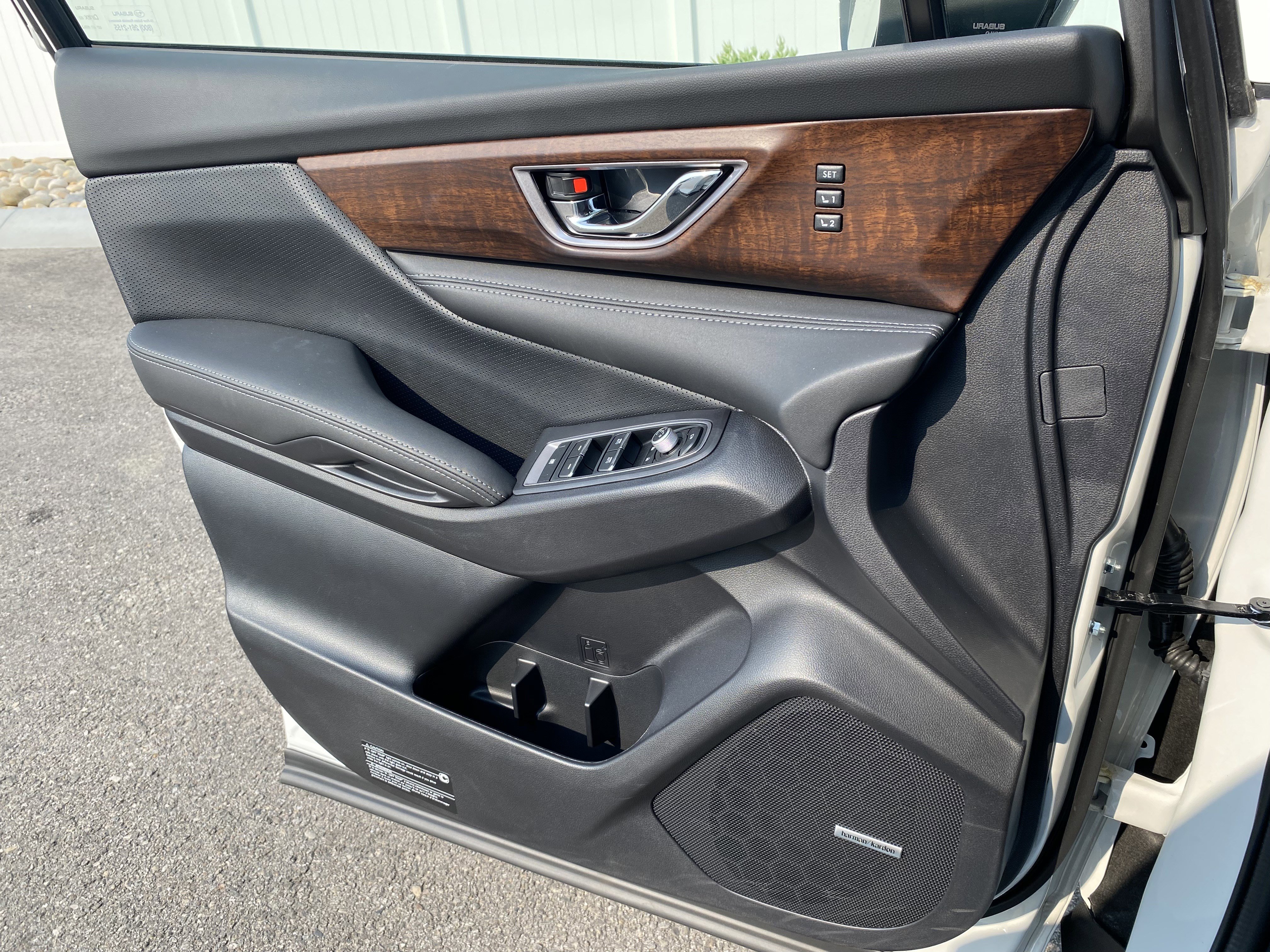 New 2025 Subaru Ascent Touring w/ Popular Package #2 image 17