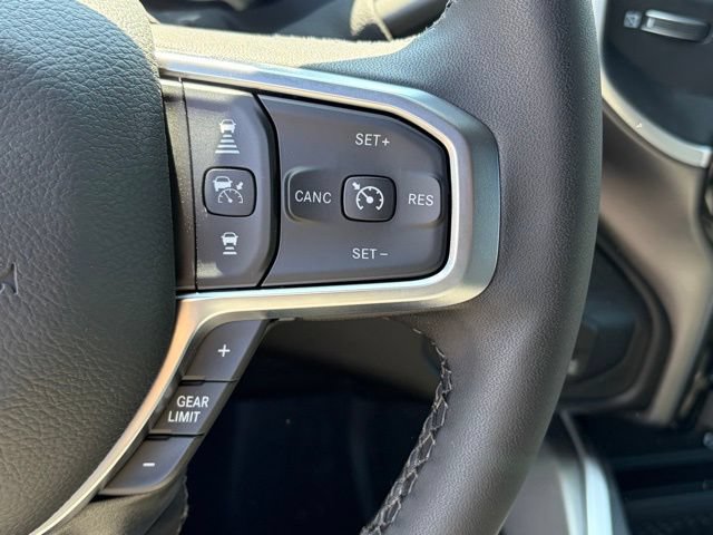 New 2026 RAM 2500 Big Horn AWD/4WD image 17
