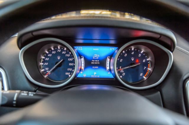 Used 2018 Maserati Ghibli GranSport image 17