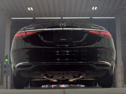 Used 2021 Mercedes-Benz S 580 4MATIC Sedan w/ Warmth & Comfort Package image 9