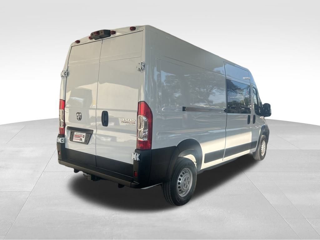 New 2025 RAM ProMaster 3500 w/ Crew Van Package image 3