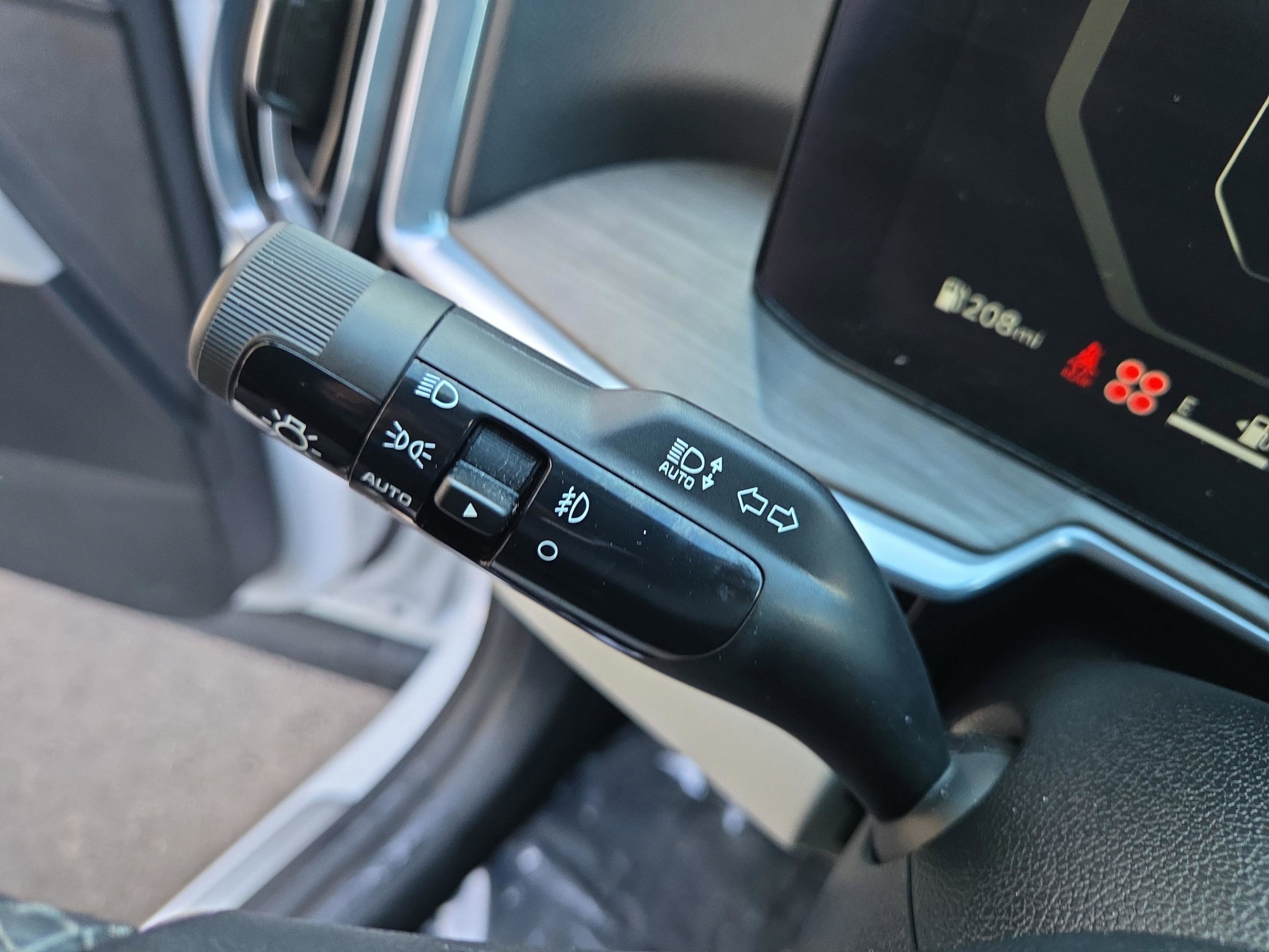 Used 2024 Kia Sorento SX image 36