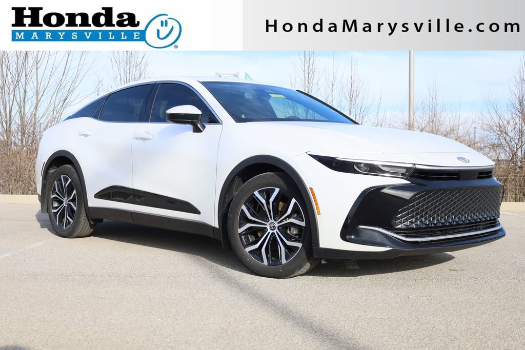 Used 2023 Toyota Crown XLE