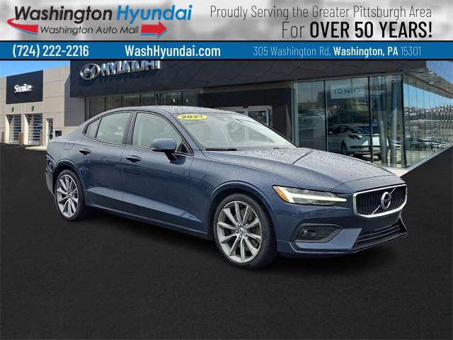 Used 2021 Volvo S60 T6 Momentum w/ Premium Package