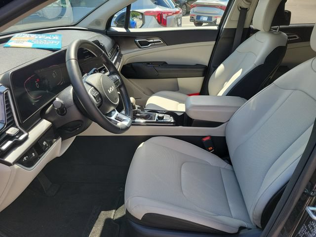 Used 2023 Kia Sportage EX FWD image 16