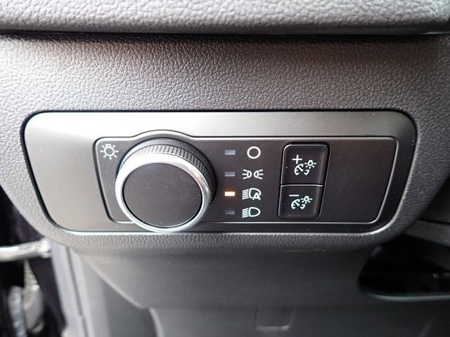 Certified 2025 Ford Escape Active image 22