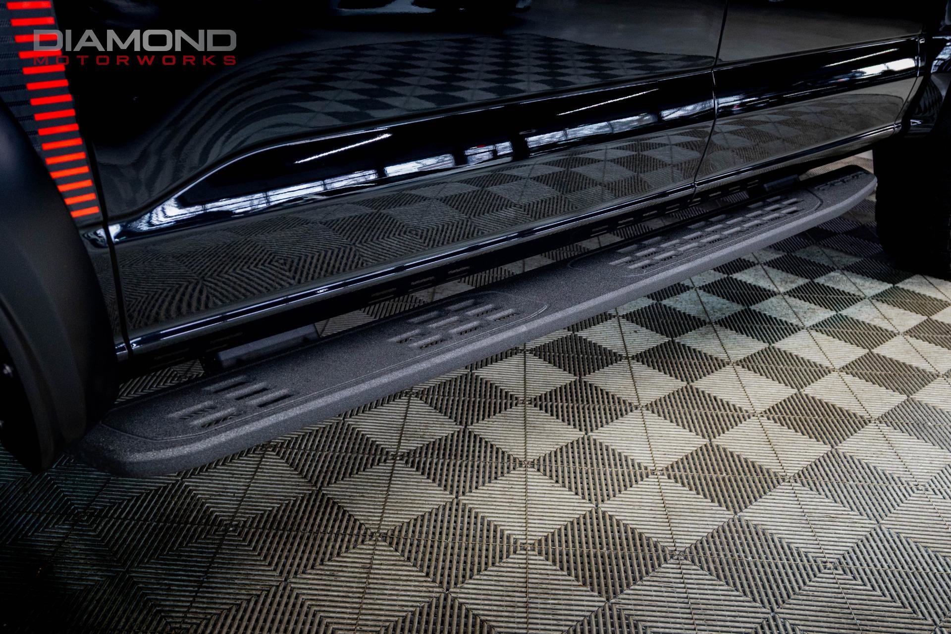 Used 2025 Ford F150 Raptor w/ Equipment Group 803A Raptor R image 9