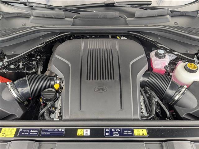 New 2026 Land Rover Range Rover Long Wheelbase SE AWD/4WD image 18