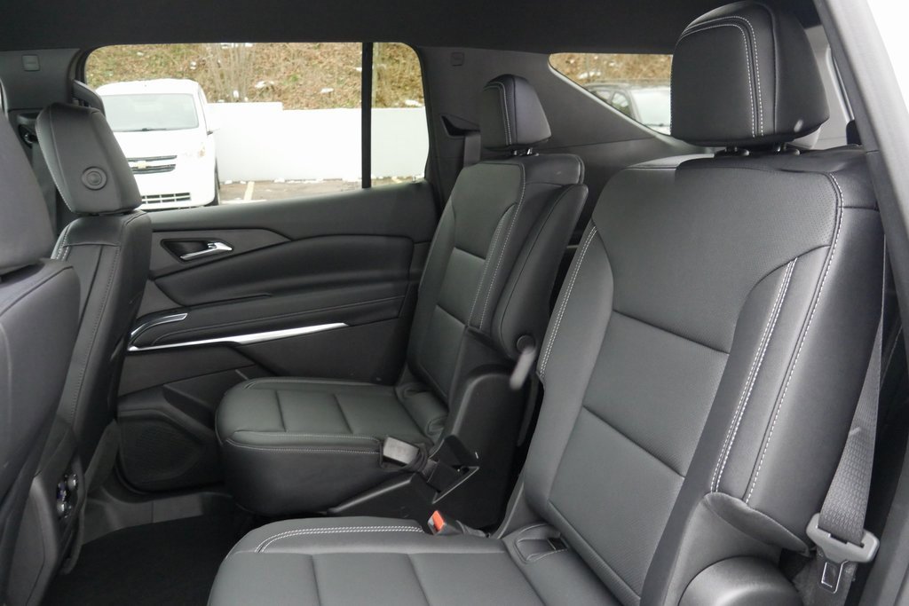 New 2026 Chevrolet Traverse LT w/ LPO, Floor Liner Package image 26
