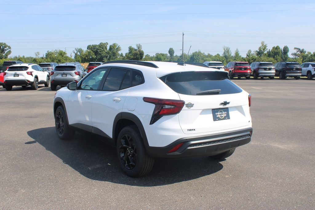 New 2026 Chevrolet Trax LT w/ Driver Confidence Package FWD image 7