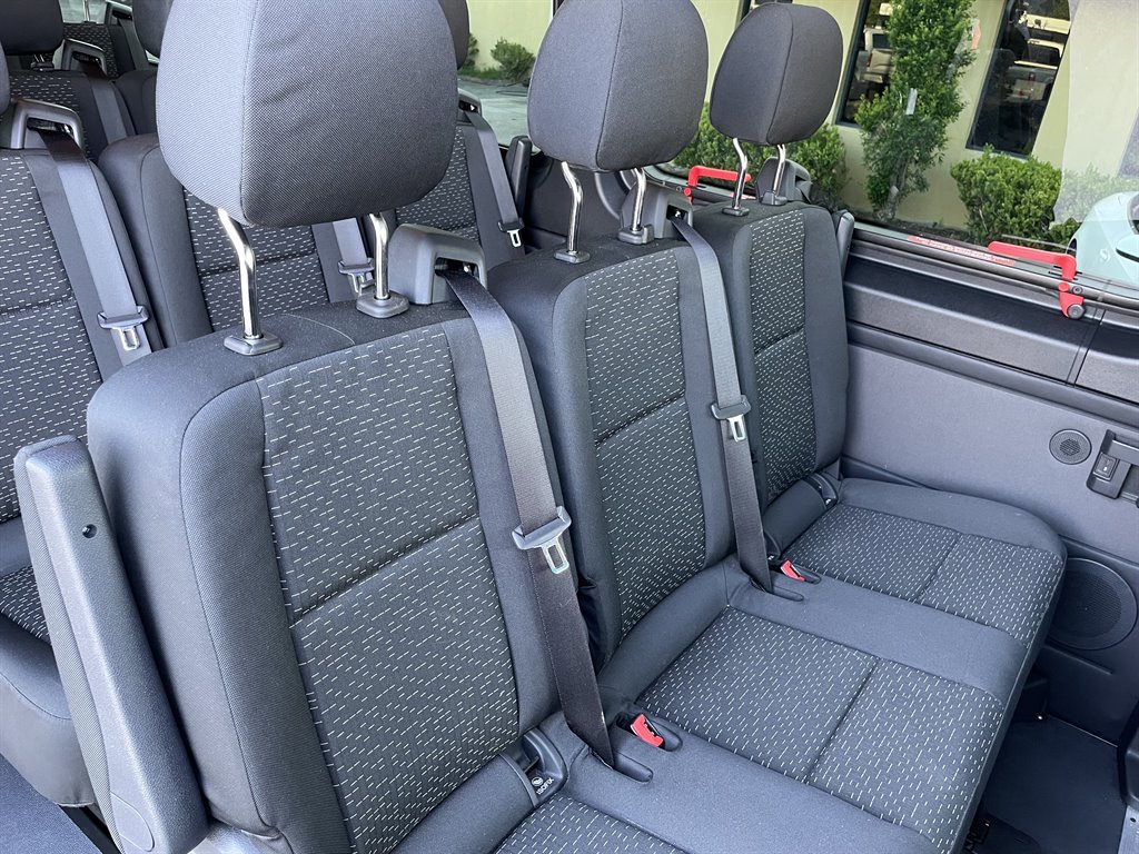 Used 2019 Mercedes-Benz Sprinter 2500 image 24