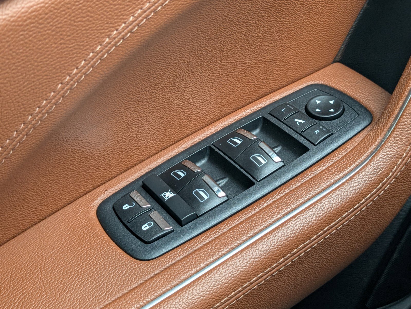 Used 2022 Maserati Levante Modena image 31